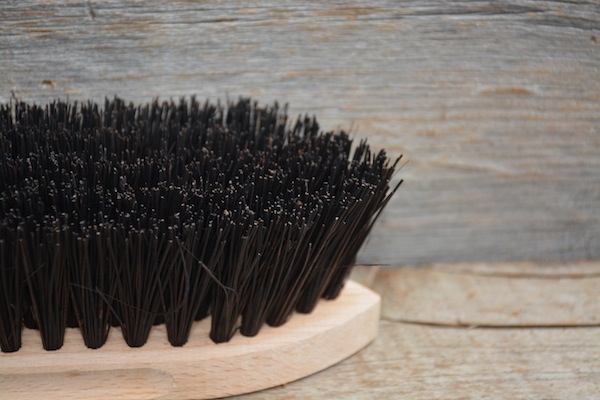 Brosse à crins dure