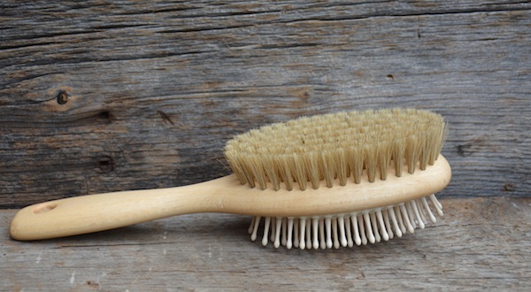 Double sided mane and tail brush